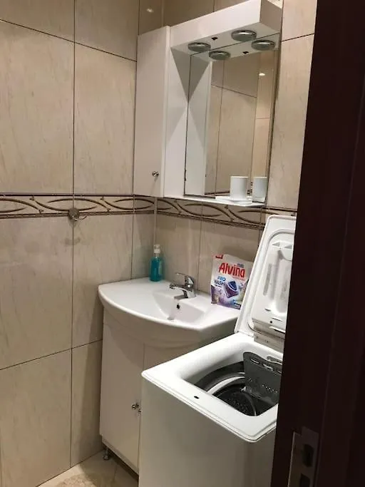 Star Ray Apartment Warna